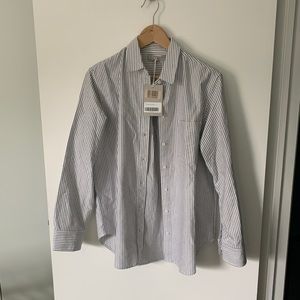 Everlane organic cotton relaxed women’s button-up shirt